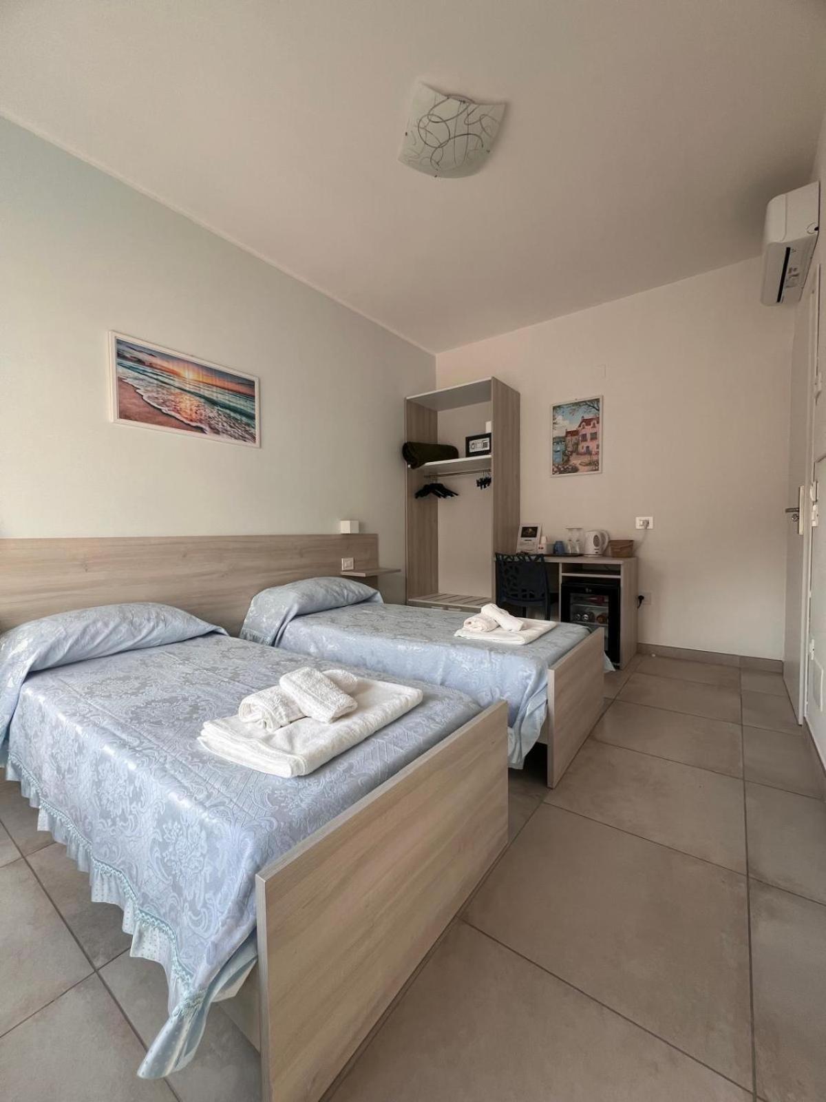 Готель Porta Sul Mare Тропеа Екстер'єр фото